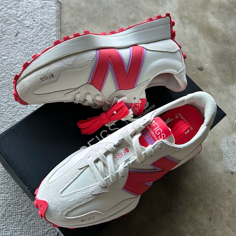 New Balance 327 x FIGS
